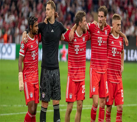 Đội Bóng Ac Milan: Bayern Munich Đạt Thỏa Thuận Với Theo, Nhưng Cần Chờ Davies Quyết Định Tương Lai